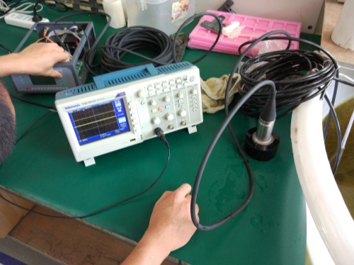 上官昌烁测量北京浩普中兴的测深仪20170705 (7)_副本.jpg